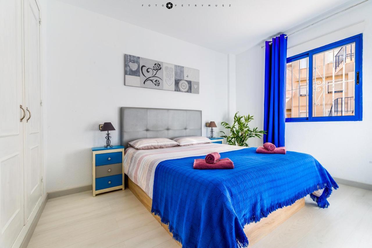 Blue Sea Apartment Torrevieja Dış mekan fotoğraf